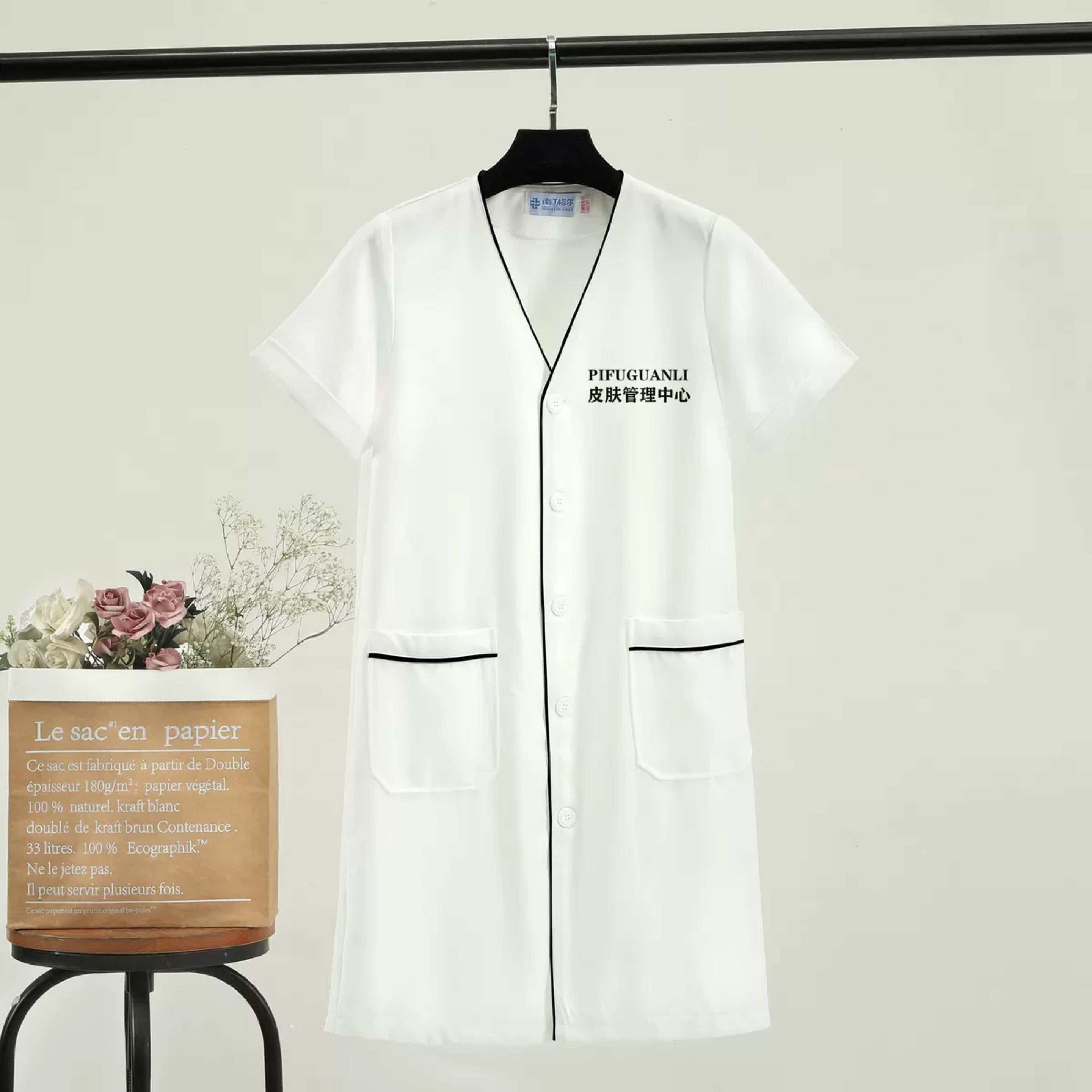 wit plus size Salon verzorging - Medical Lab Logo recensie en prijs