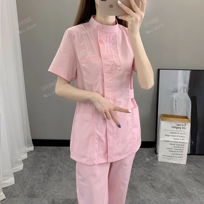 Roze verpleegstersuniformen Me - Medical Lab Logo recensie en prijs